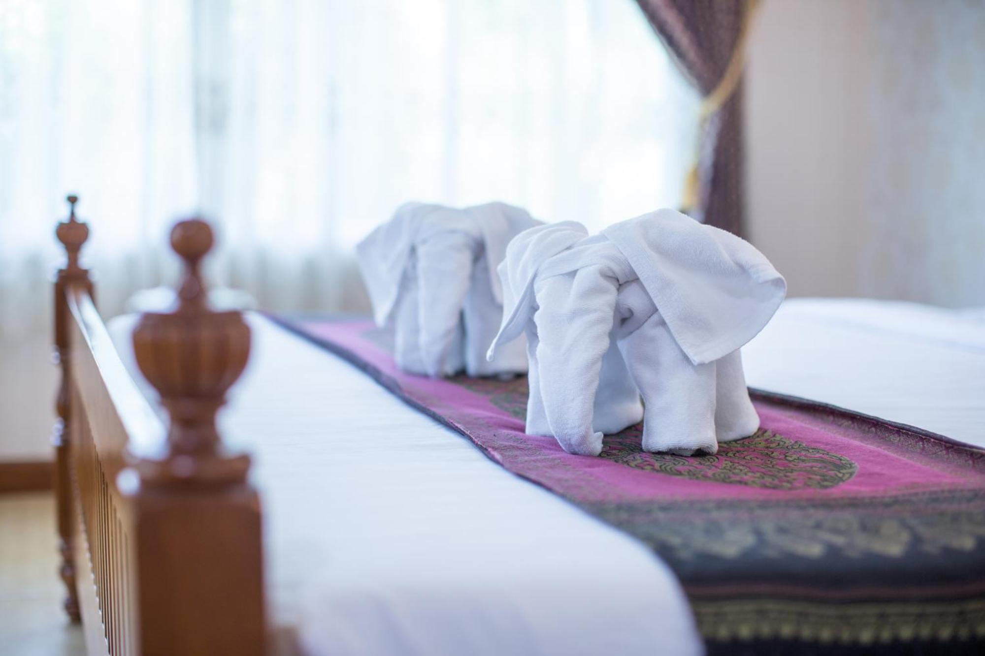 Juntra Resort & Hotel Nakhon Nayok Ngoại thất bức ảnh
